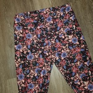 🎉2/$18 Lularoe TC leggings